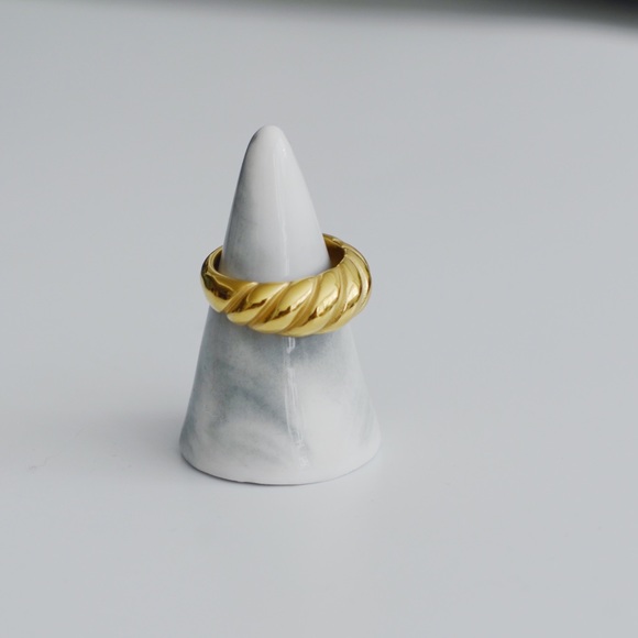 Gold Dome Croissant Signet Stackable Band Ring - Picture 5 of 8